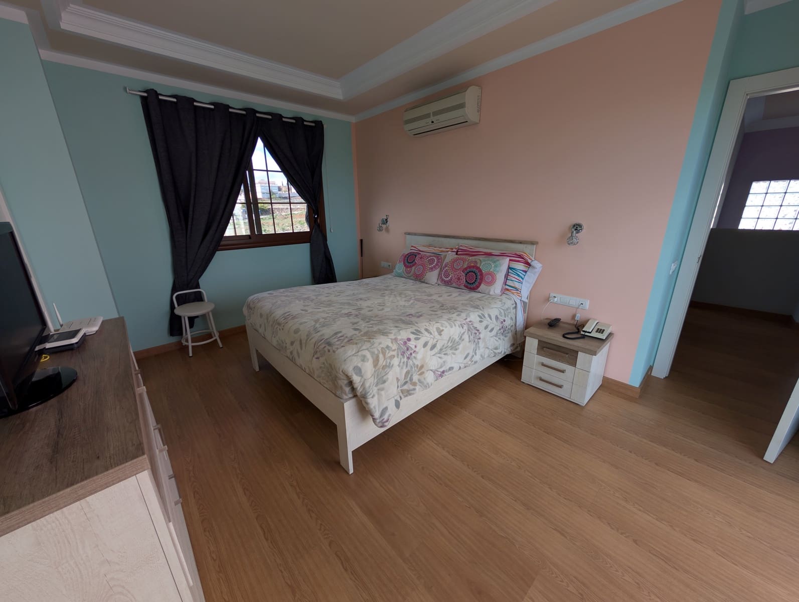 4 slaapkamer Villa te koop in La Escalona met garage - € 950.000 (Ref: 9988986)