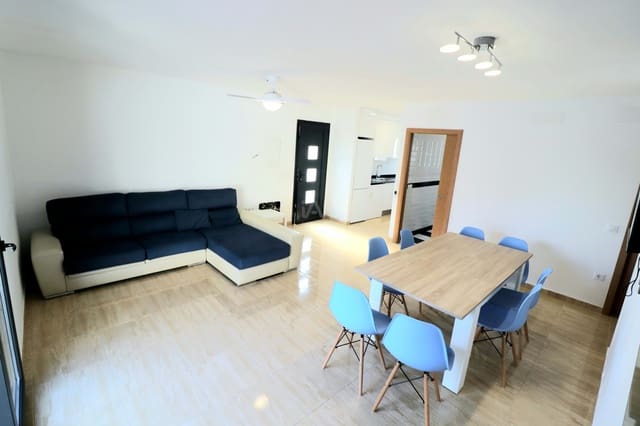Erhverv til salg i Tarragona by med swimmingpool - € 1.800.000 (Ref: 9988988)