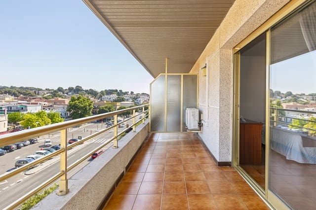 Kommersiell till salu i Segur de Calafell, Calafell med pool - 5 990 000 € (Ref: 9988994)
