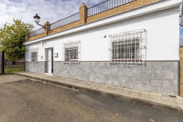 3 slaapkamer Villa te koop in Sevilla stad - € 165.000 (Ref: 9988995)