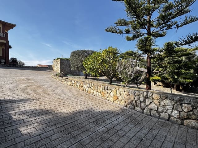 3 slaapkamer Huis te koop in Calafell met zwembad garage - € 500.000 (Ref: 9988998)