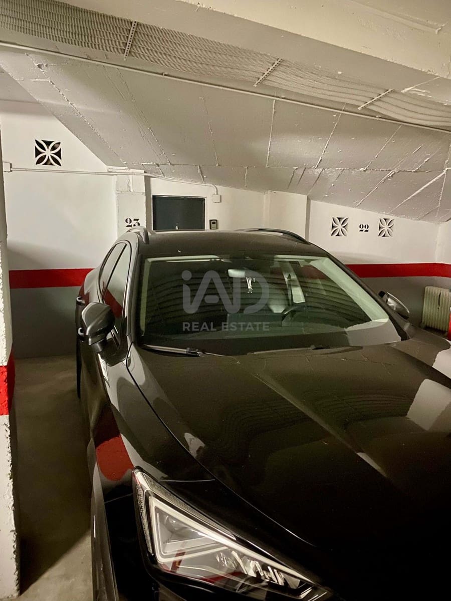 1 soveværelse Lejlighed til salg i Malaga by med garage - € 475.000 (Ref: 9988999)