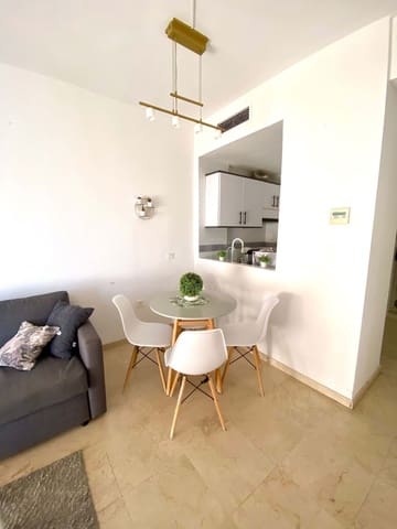 1 soveværelse Lejlighed til salg i El Ejido, Málaga by med garage - € 475.000 (Ref: 9988999)