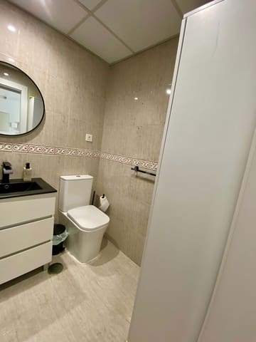1 soveværelse Lejlighed til salg i El Ejido, Málaga by med garage - € 475.000 (Ref: 9988999)