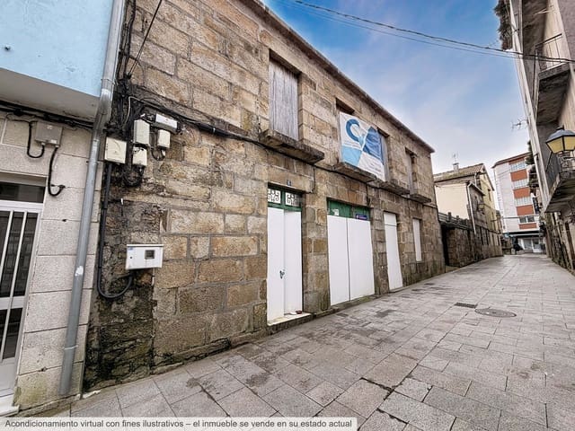 6 soveværelse Rækkehus til salg i Pontevedra by med swimmingpool garage - € 190.000 (Ref: 9989004)