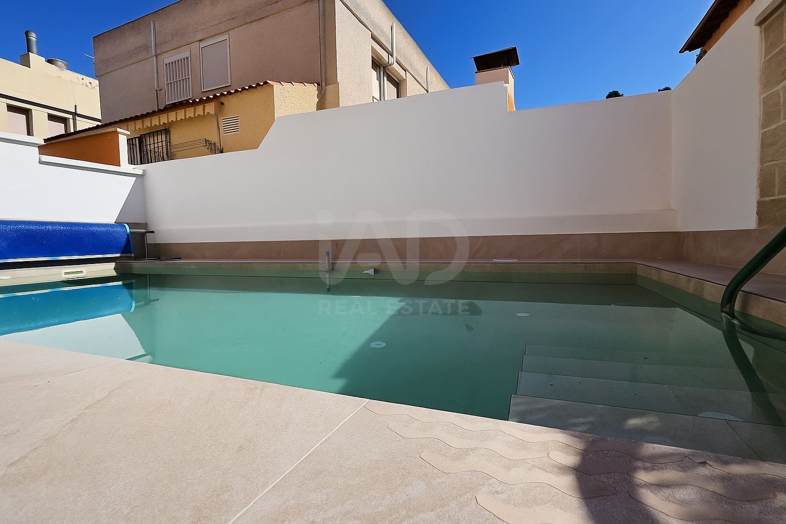 3 soveværelse Rækkehus til salg i Calabardina med swimmingpool - € 350.000 (Ref: 9989005)