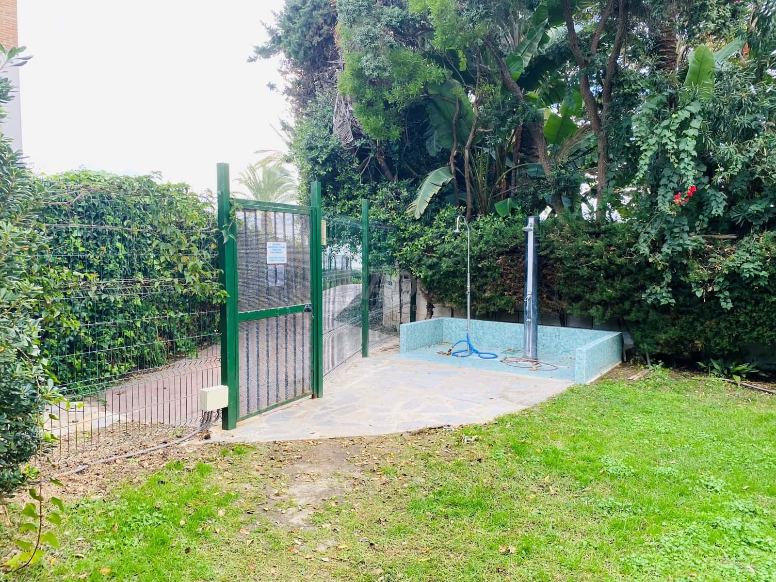 1 makuuhuone Huoneisto myytävänä paikassa Estepona mukana uima-altaan - 209 000 € (Ref: 9989007)
