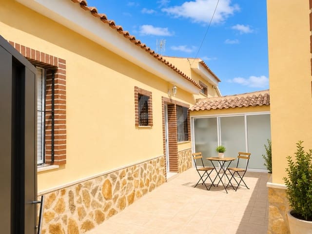 Erhverv til salg i Algezares, Murcia by - € 650.000 (Ref: 9989011)
