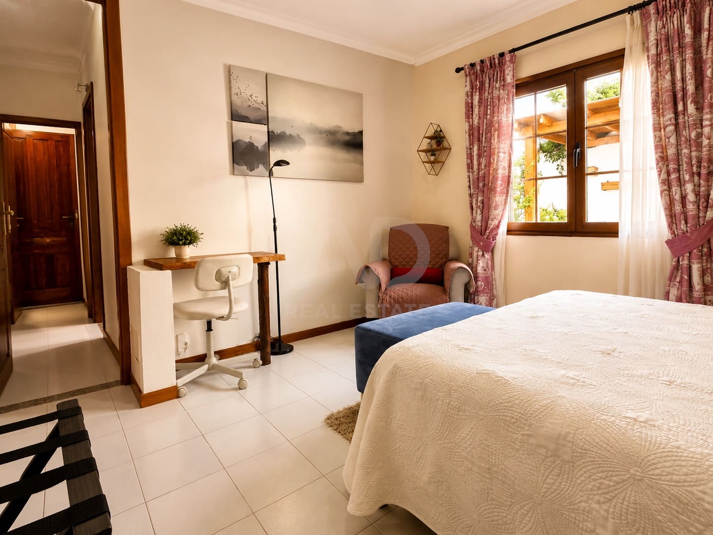 5 Zimmer Villa zu verkaufen in Arrecife mit Pool Garage - 1.100.000 € (Ref: 9989012)