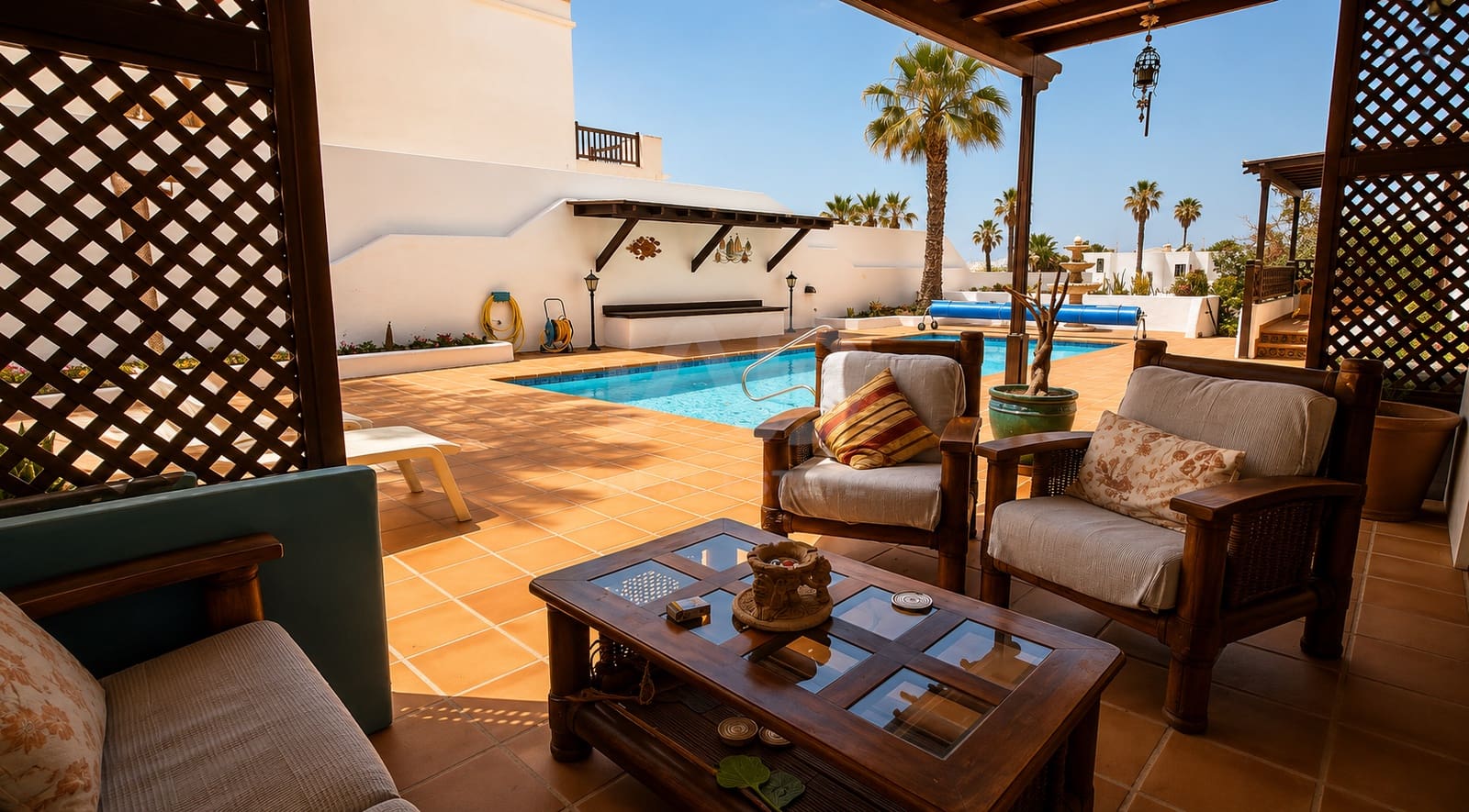 5 Zimmer Villa zu verkaufen in Arrecife mit Pool Garage - 1.100.000 € (Ref: 9989012)