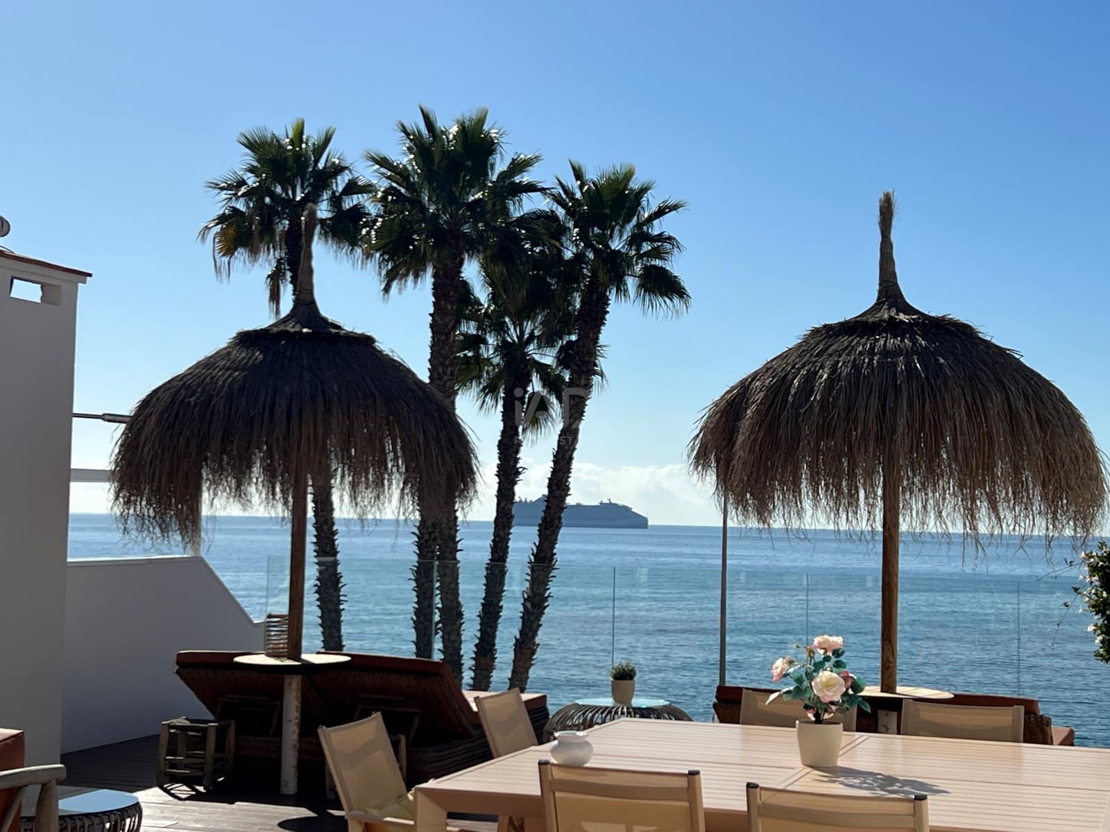 Kommersiell til salgs i Malaga by - € 2 920 000 (Ref: 9989015)