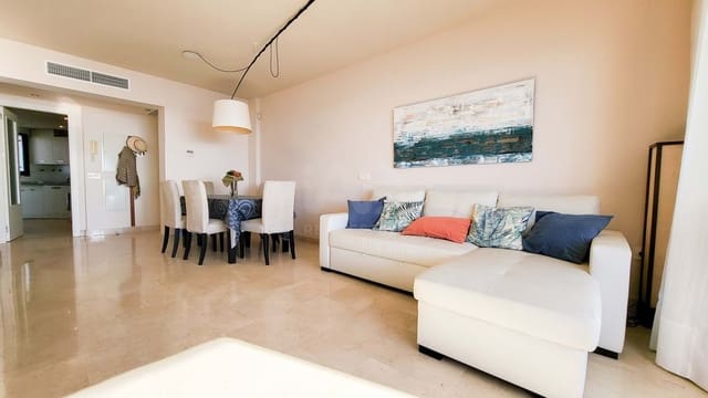 Apartamento de 3 habitaciones en El Peñoncillo, Torrox en venta con piscina garaje - 395.000 € (Ref: 9989021)