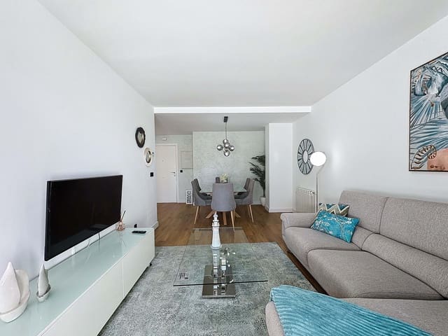 3 soverom Leilighet til salgs i Pontevedra by med svømmebasseng garasje - € 450 000 (Ref: 9989023)