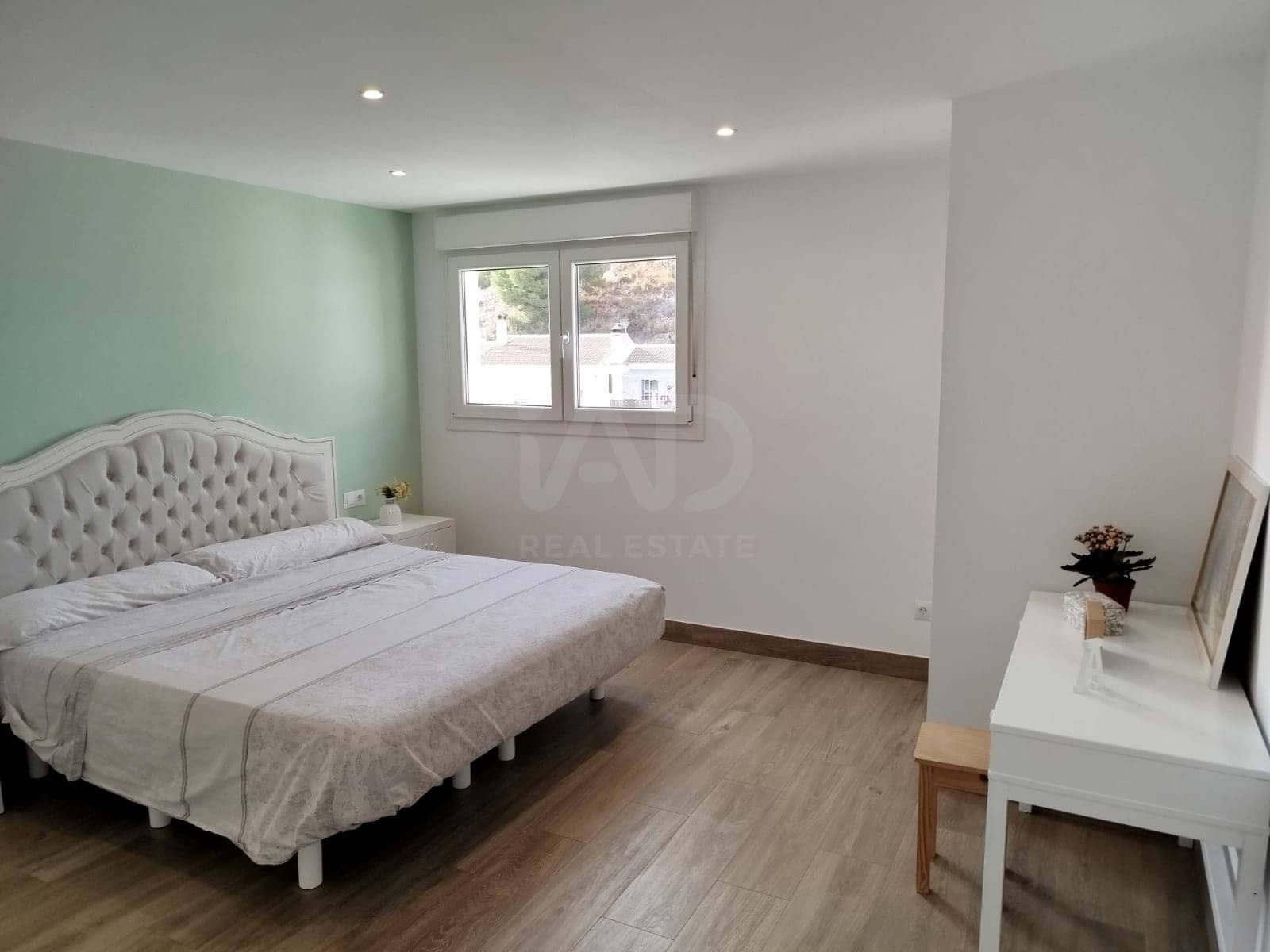 4 Zimmer Villa zu verkaufen in Competa - 445.000 € (Ref: 9989025)
