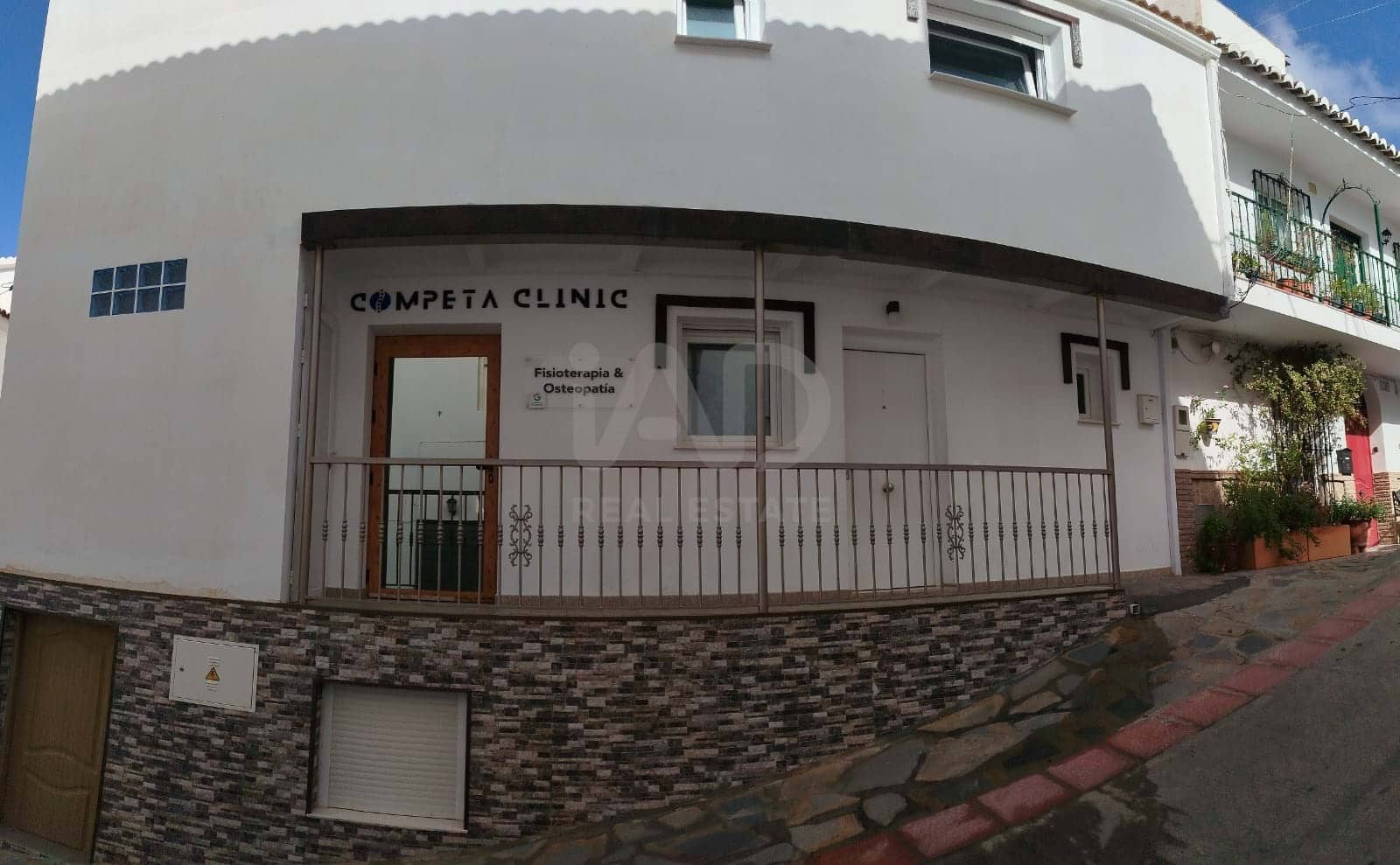 4 Zimmer Villa zu verkaufen in Competa - 445.000 € (Ref: 9989025)