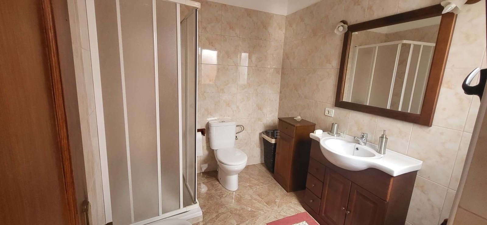 5 quarto Casa em Banda para venda em Granadilla de Abona com garagem - 360 000 € (Ref: 9989027)