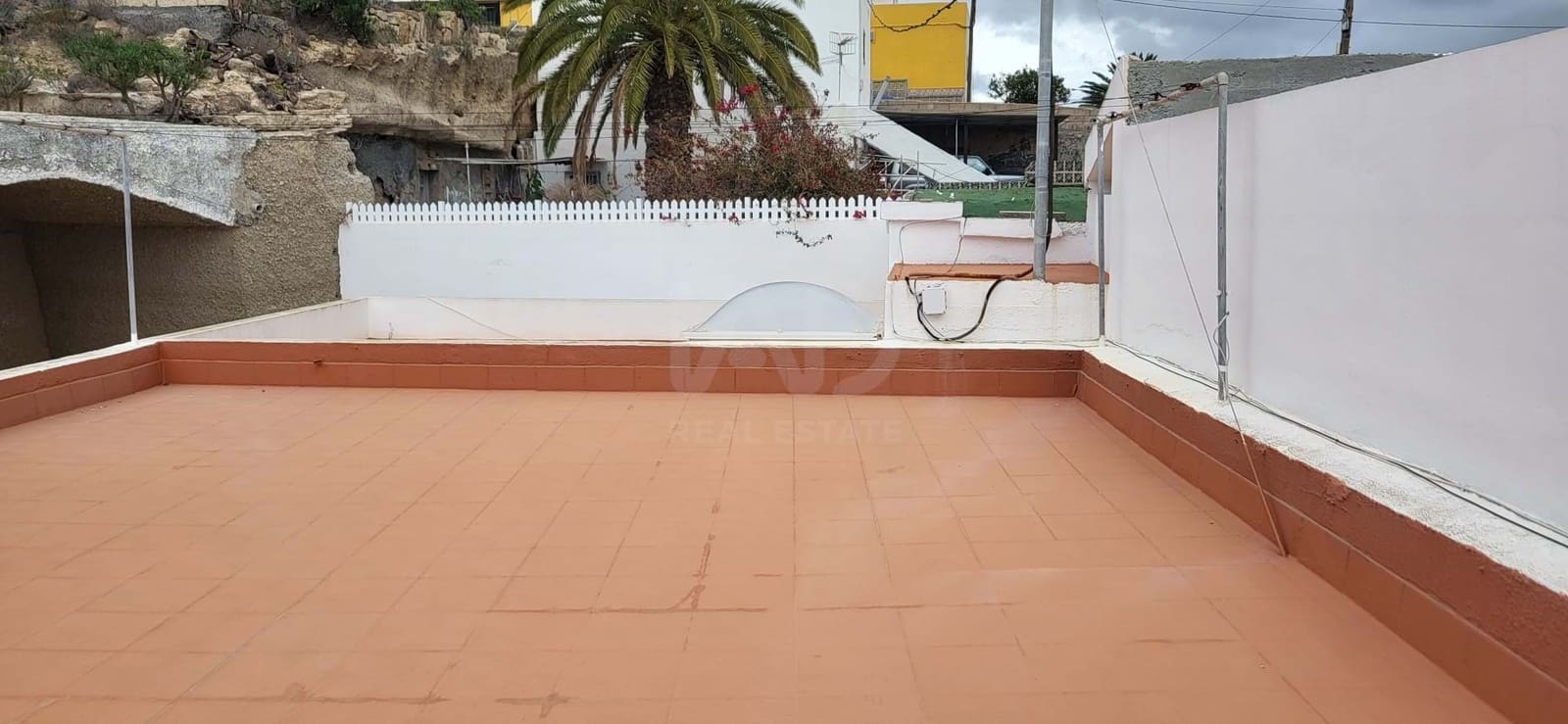 5 quarto Casa em Banda para venda em Granadilla de Abona com garagem - 360 000 € (Ref: 9989027)