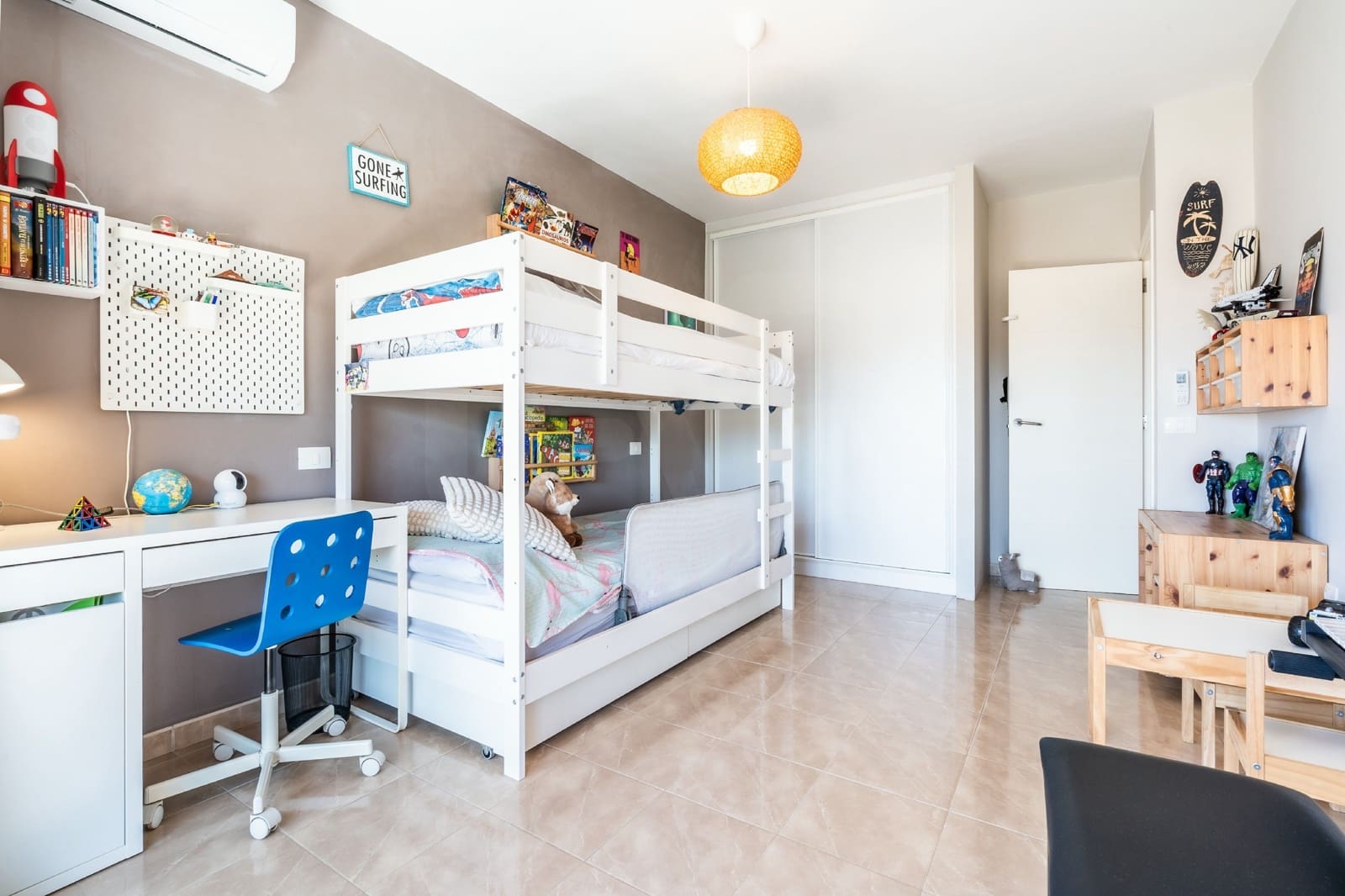2 soveværelse Rækkehus til salg i Santa Cruz de Tenerife med swimmingpool garage - € 494.000 (Ref: 9989028)