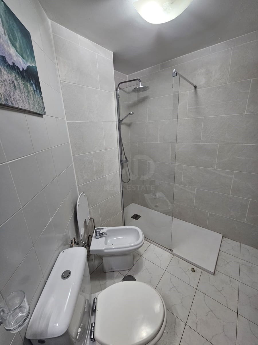 Apartamento para venda em Santa Cruz de Tenerife com garagem - 295 000 € (Ref: 9989030)