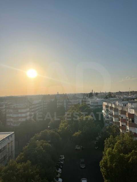 3 sypialnia Apartament na sprzedaż w Miasto Sewilla - 138 000 € (Ref: 9989033)