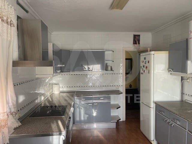 3 sypialnia Apartament na sprzedaż w Miasto Sewilla - 138 000 € (Ref: 9989033)