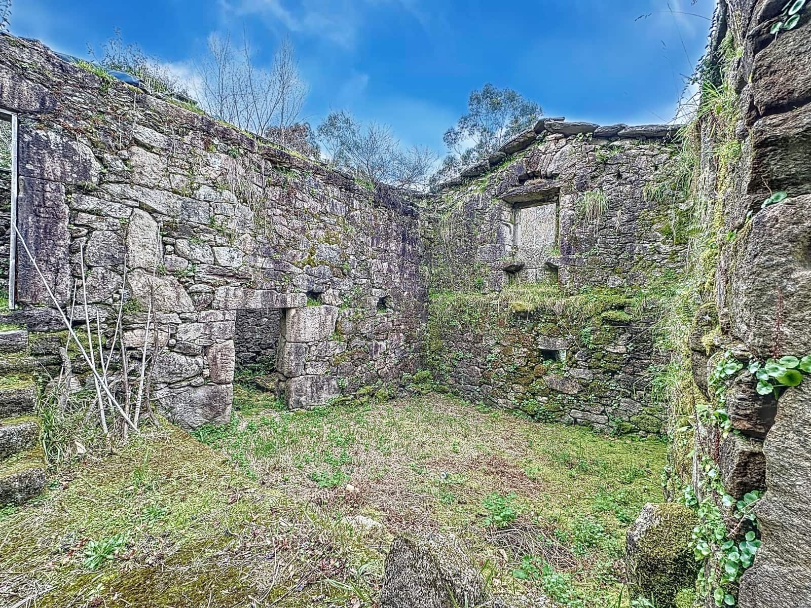 1 makuuhuone Maalaistalo myytävänä paikassa Pontevedra kaupunki - 50 000 € (Ref: 9989034)