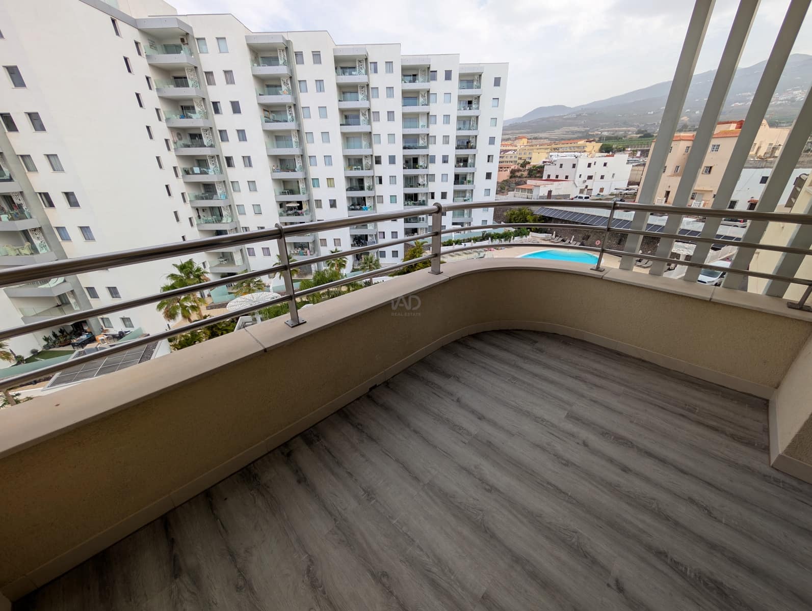 2 soveværelse Penthouse til salg i Adeje med swimmingpool - € 335.000 (Ref: 9989035)