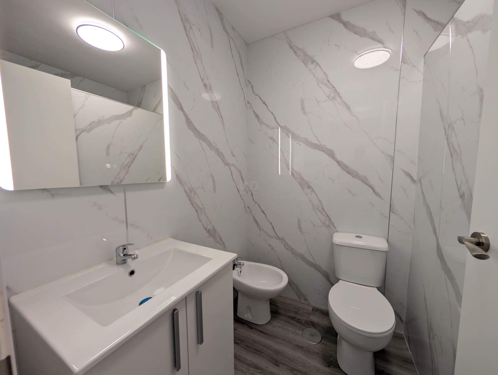 2 soveværelse Penthouse til salg i Adeje med swimmingpool - € 335.000 (Ref: 9989035)