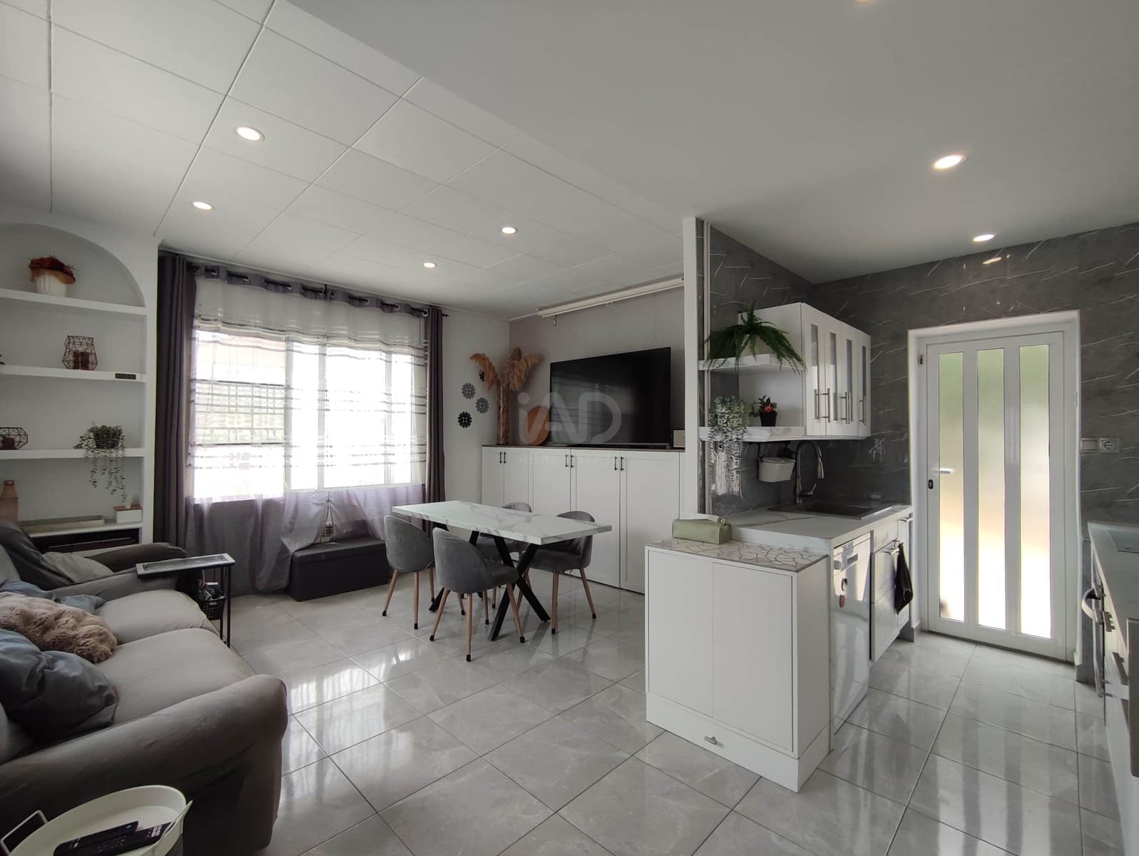 4 quarto Casa em Banda para venda em Tarragona cidade com piscina garagem - 399 000 € (Ref: 9989038)