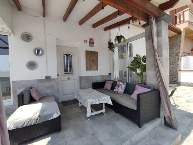 4 Zimmer Haus zu verkaufen in Tarragona Stadt mit Pool Garage - 399.000 € (Ref: 9989038)