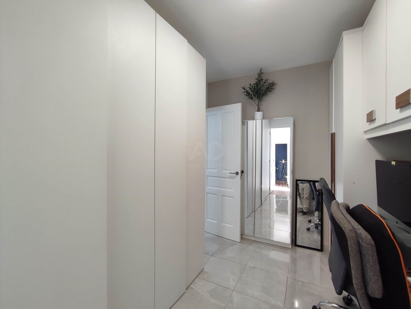 4 quarto Casa em Banda para venda em Tarragona cidade com piscina garagem - 399 000 € (Ref: 9989038)
