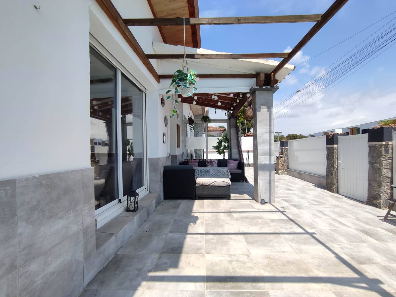 4 quarto Casa em Banda para venda em Tarragona cidade com piscina garagem - 399 000 € (Ref: 9989038)