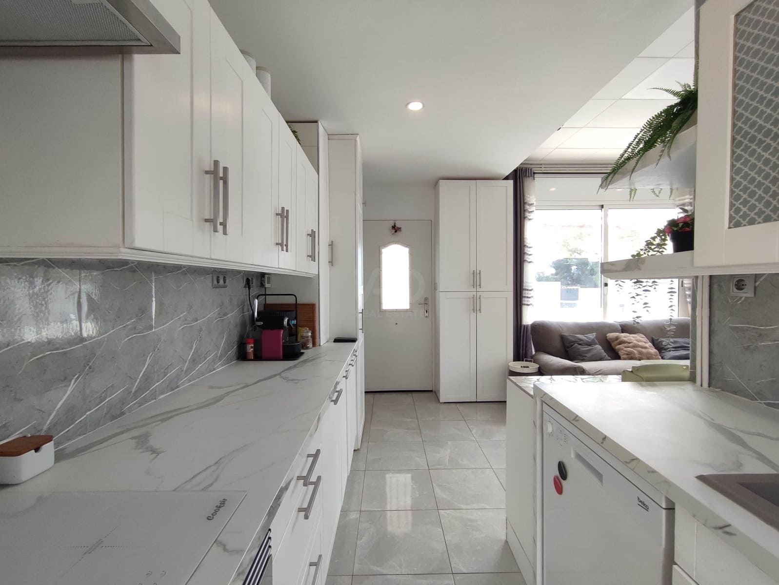 4 quarto Casa em Banda para venda em Tarragona cidade com piscina garagem - 399 000 € (Ref: 9989038)
