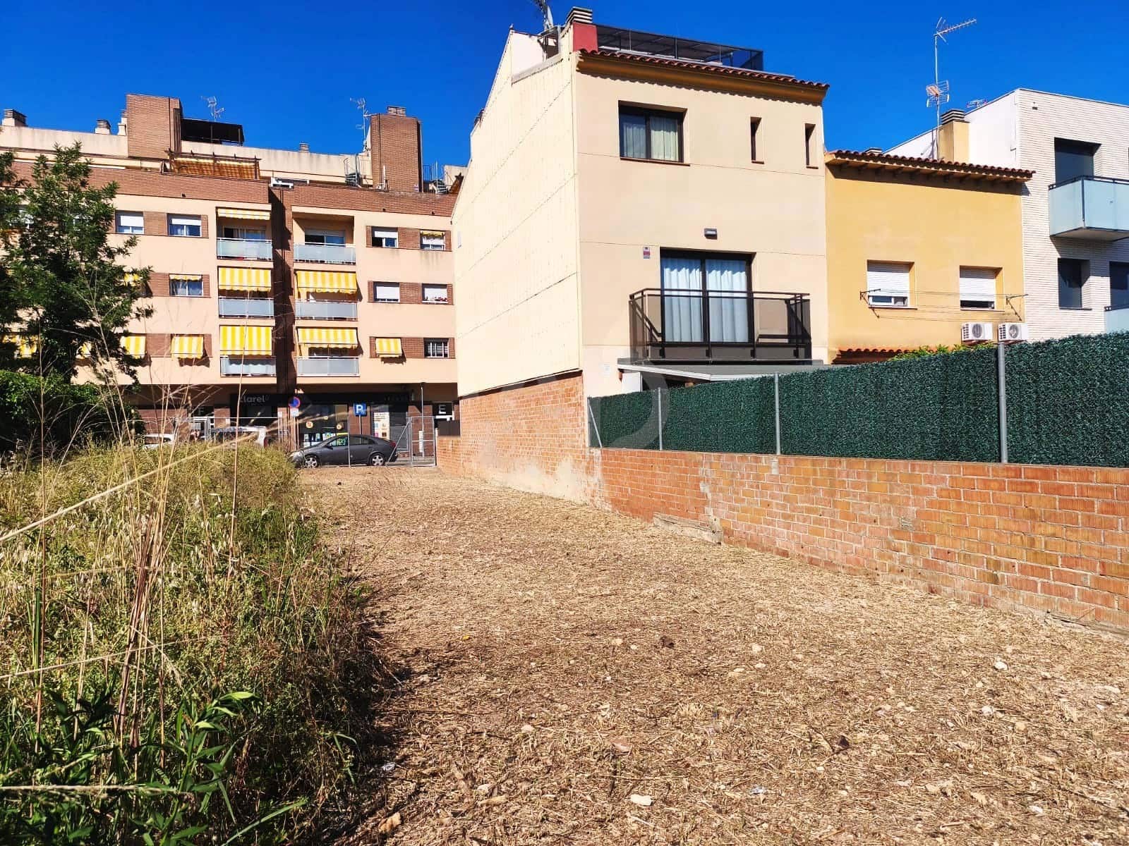 Tomt till salu i Tarragona stad - 59 000 € (Ref: 9989040)