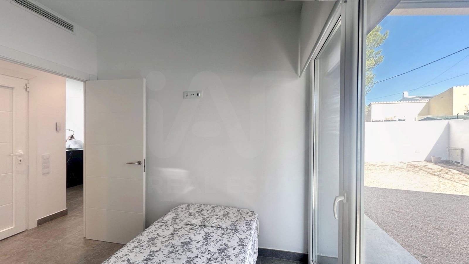 Casa de 3 habitaciones en L'Ametlla de Mar en venta con piscina - 467.000 € (Ref: 9989042)