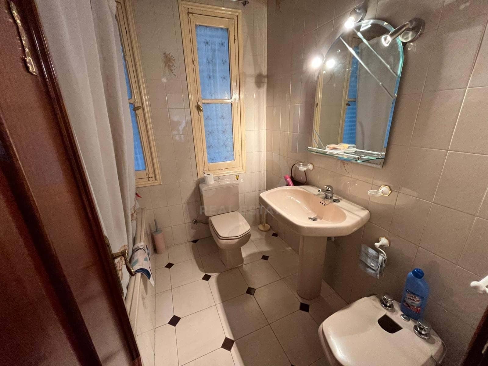 3 bedroom Apartment for sale in Salamanca city - € 67,000 (Ref: 9989043)