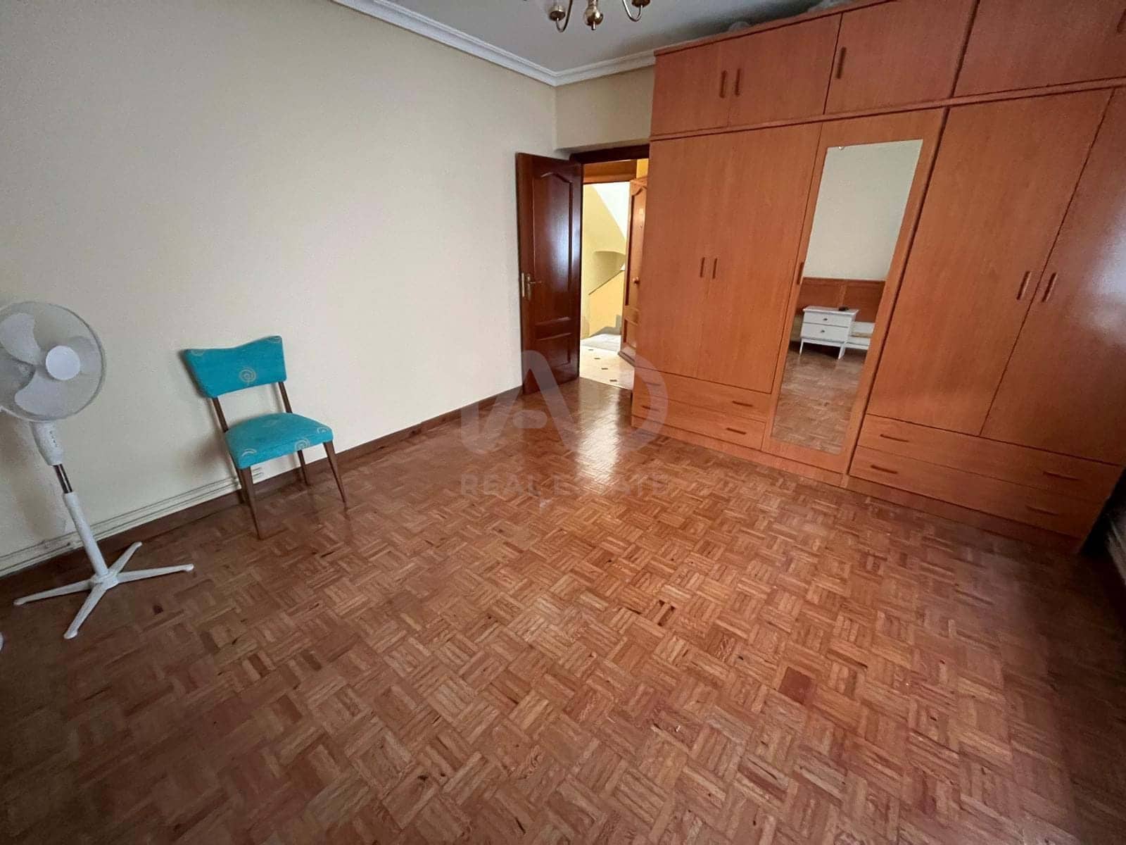 3 bedroom Apartment for sale in Salamanca city - € 67,000 (Ref: 9989043)