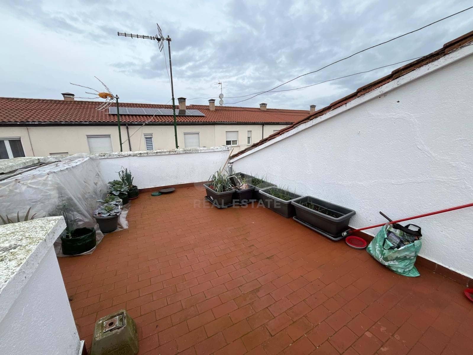 3 bedroom Apartment for sale in Salamanca city - € 67,000 (Ref: 9989043)