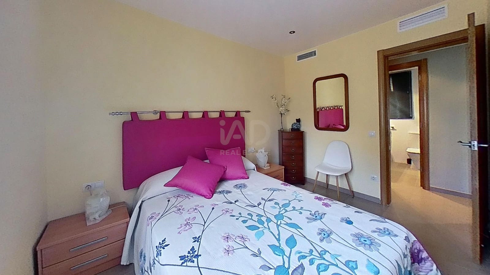 Apartamento de 4 habitaciones en Les Cases d'Alcanar en venta - 199.950 € (Ref: 9989045)
