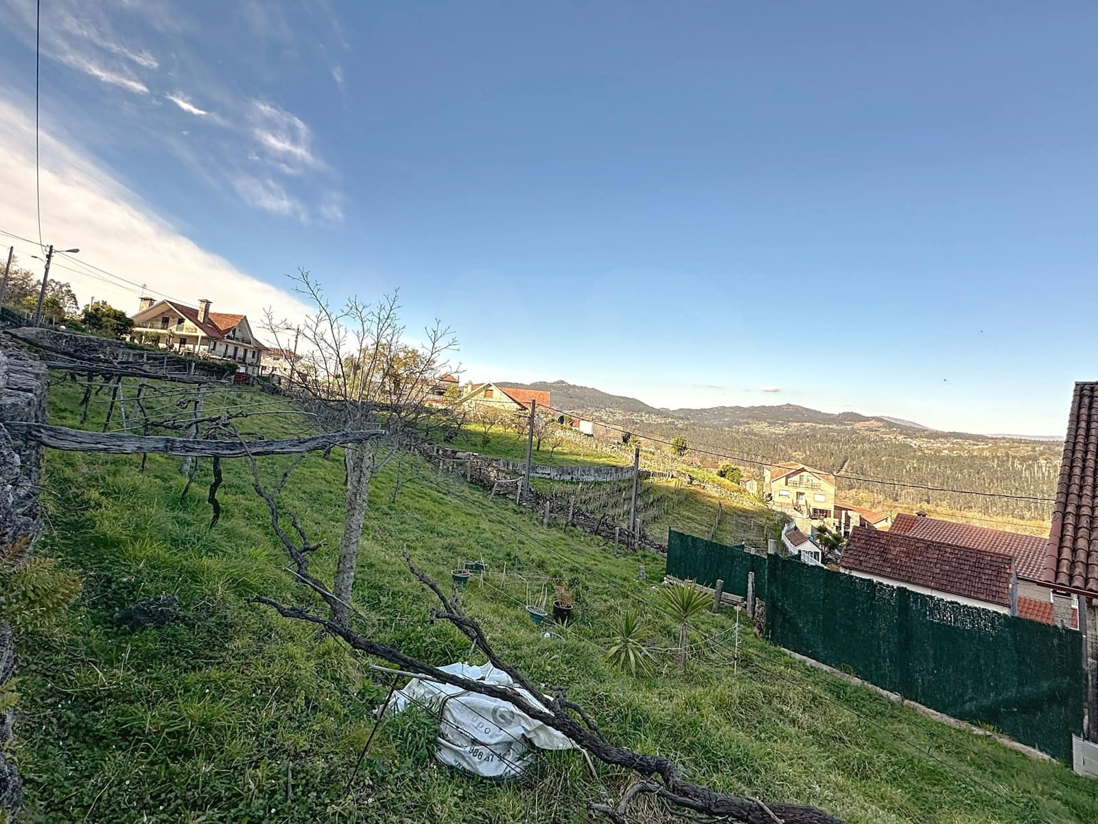 Tomt till salu i Pontevedra stad - 35 000 € (Ref: 9989046)