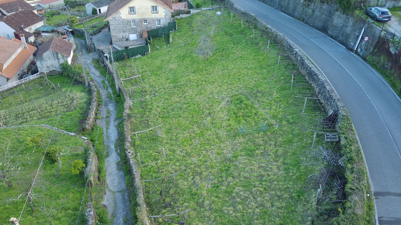 Tomt till salu i Pontevedra stad - 35 000 € (Ref: 9989046)