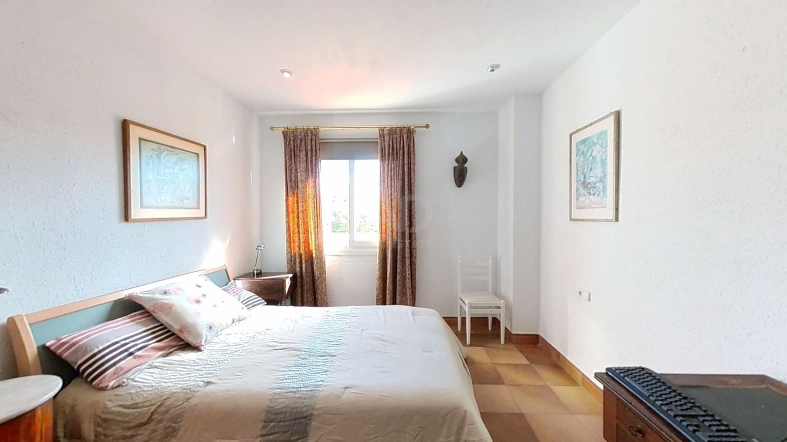 Casa de 5 habitaciones en Tarragona ciudad en venta con piscina garaje - 370.000 € (Ref: 9989047)