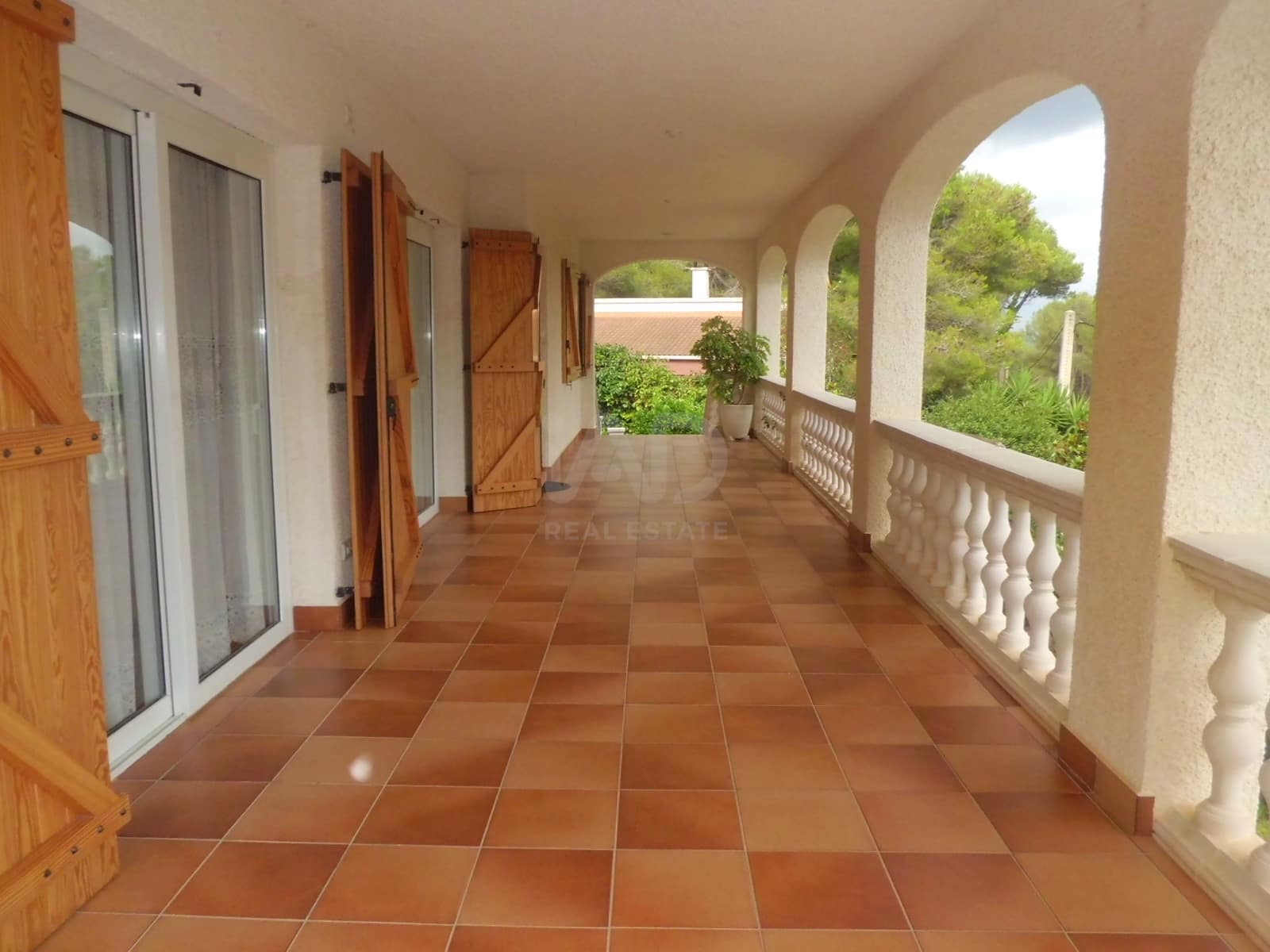 Casa de 5 habitaciones en Tarragona ciudad en venta con piscina garaje - 370.000 € (Ref: 9989047)