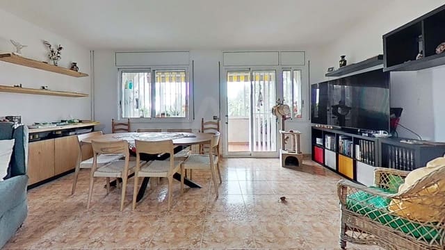 4 slaapkamer Huis te koop in Tarragona stad met garage - € 289.000 (Ref: 9989048)