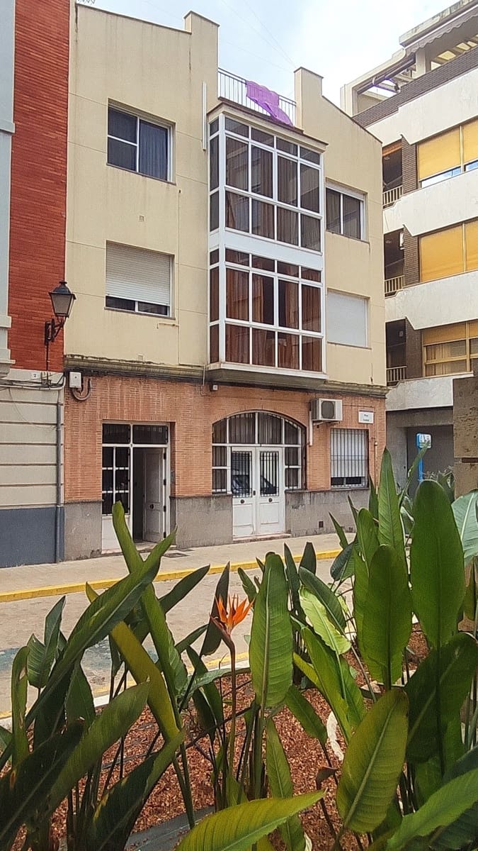 3 slaapkamer Appartement te koop in Sagunto / Sagunt - € 190.000 (Ref: 9989050)