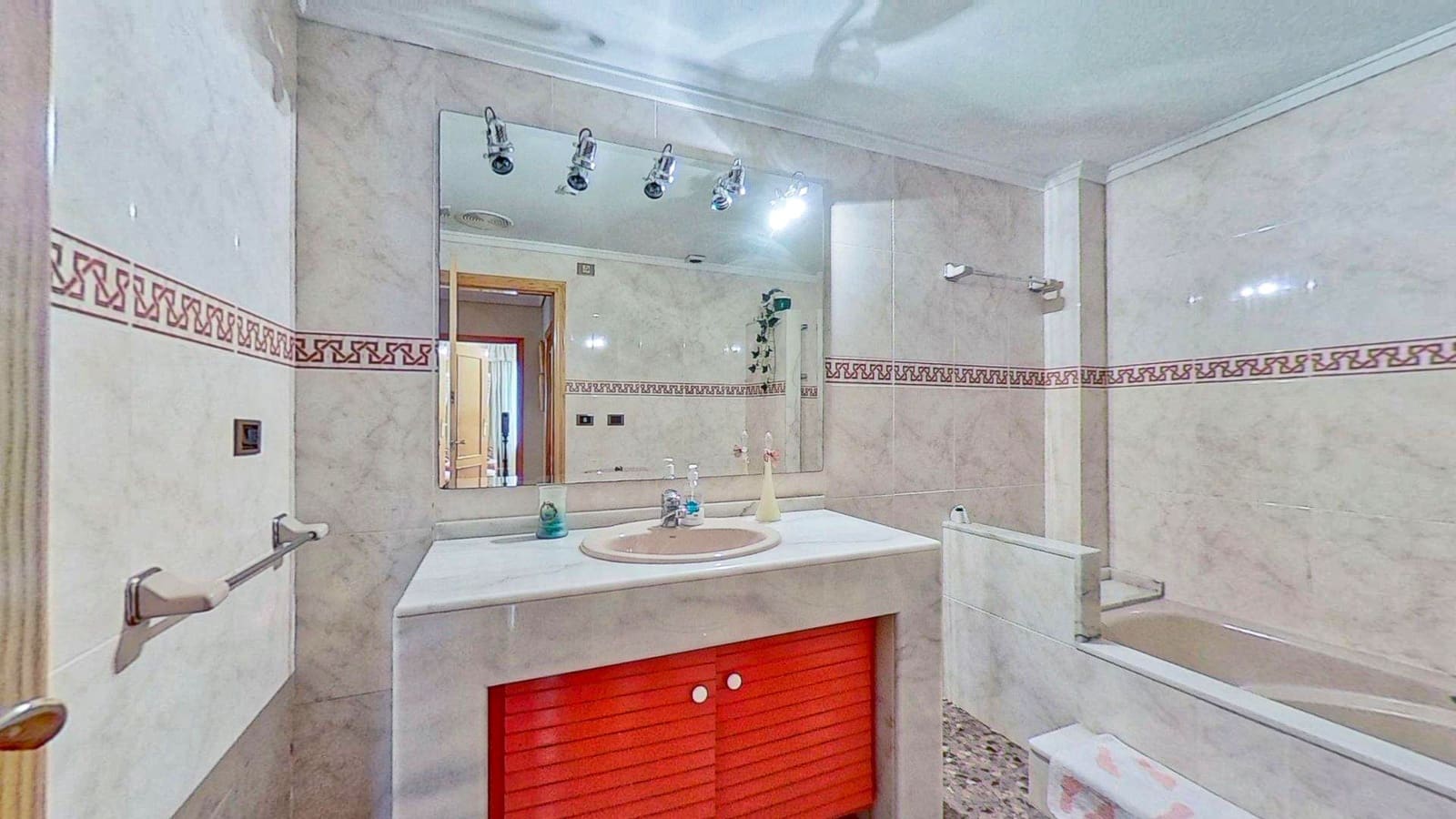 3 slaapkamer Appartement te koop in Sagunto / Sagunt - € 190.000 (Ref: 9989050)
