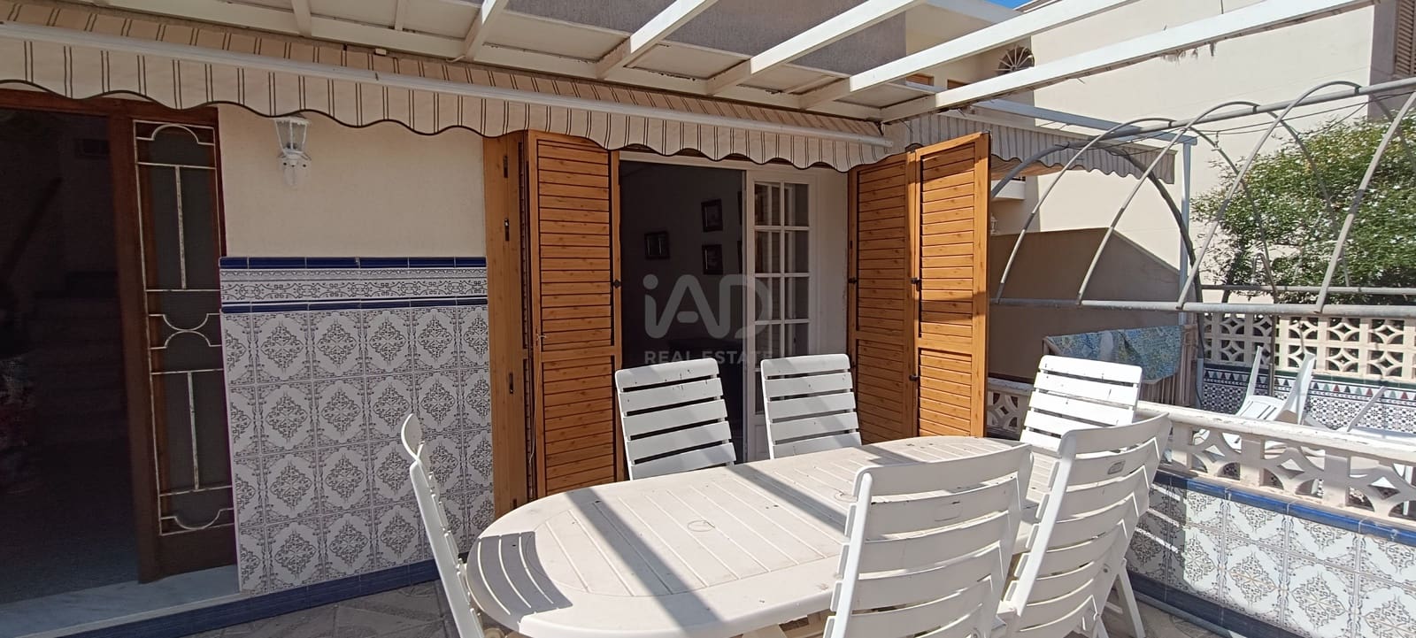 5 Zimmer Haus zu verkaufen in Alicante / Alacant Stadt - 290.000 € (Ref: 9989052)