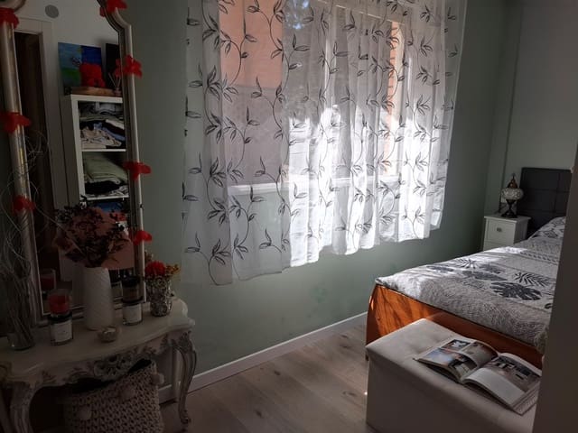 3 makuuhuone Huoneisto myytävänä paikassa Toledo kaupunki - 90 000 € (Ref: 9989055)