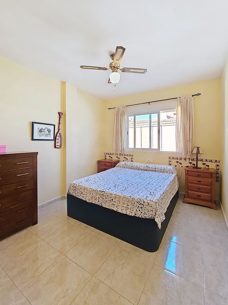 3 slaapkamer Appartement te koop in Miramar met zwembad - € 249.000 (Ref: 9989057)