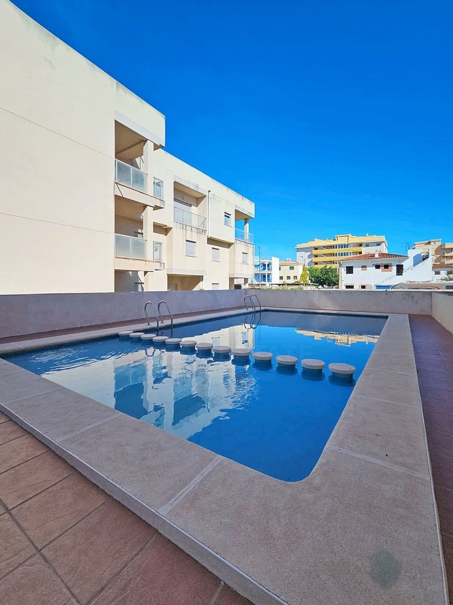 3 slaapkamer Appartement te koop in Miramar met zwembad - € 249.000 (Ref: 9989057)